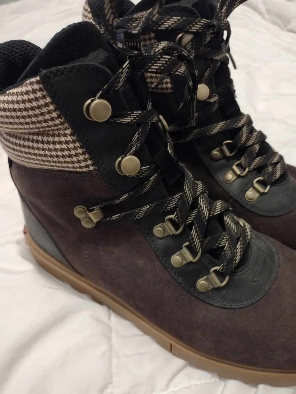 Sorel Brown Winter Ankle Boots